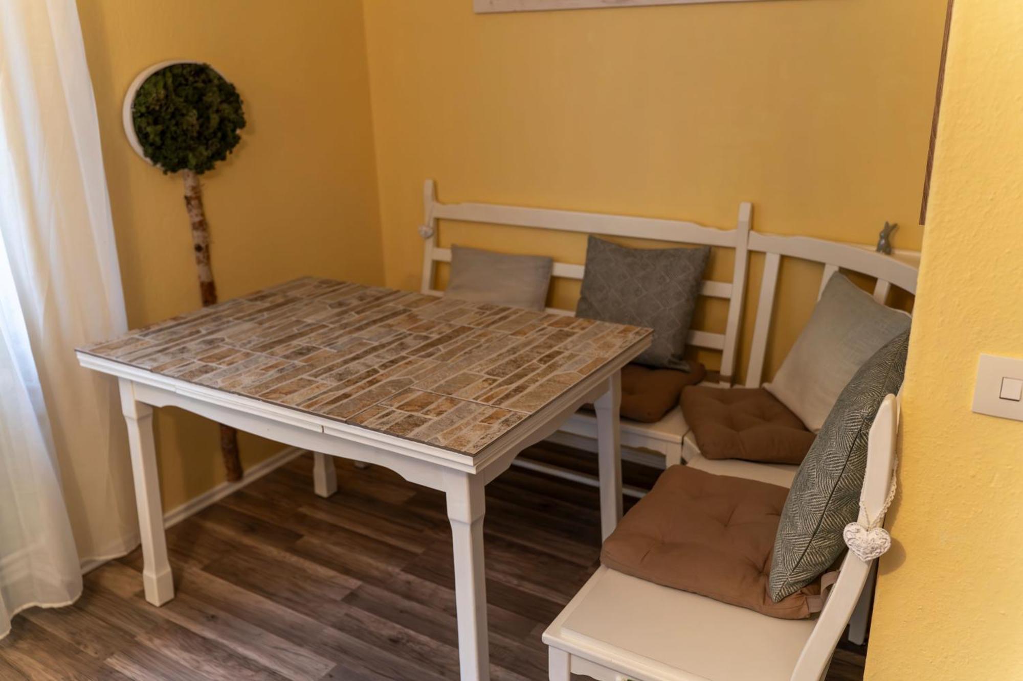 Marburg Apartment Pfiffige Luisa In Ruhiger Waldrandlage Mit Balkon Und Wintergarten 外观 照片